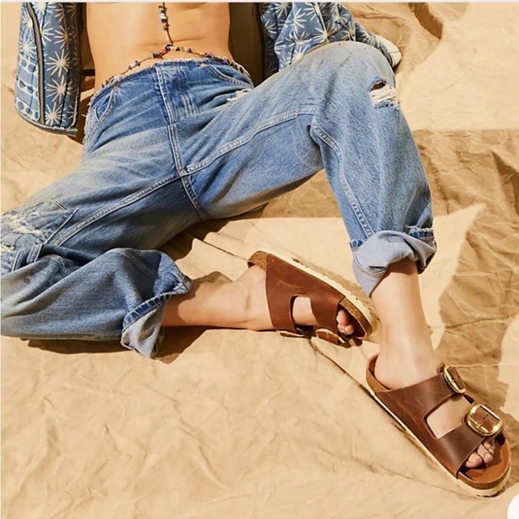 BIRKENSTOCK  Arizona big buckle Cognac by free people EU 38 US 7-7.5  NEW - Picture 4 of 16